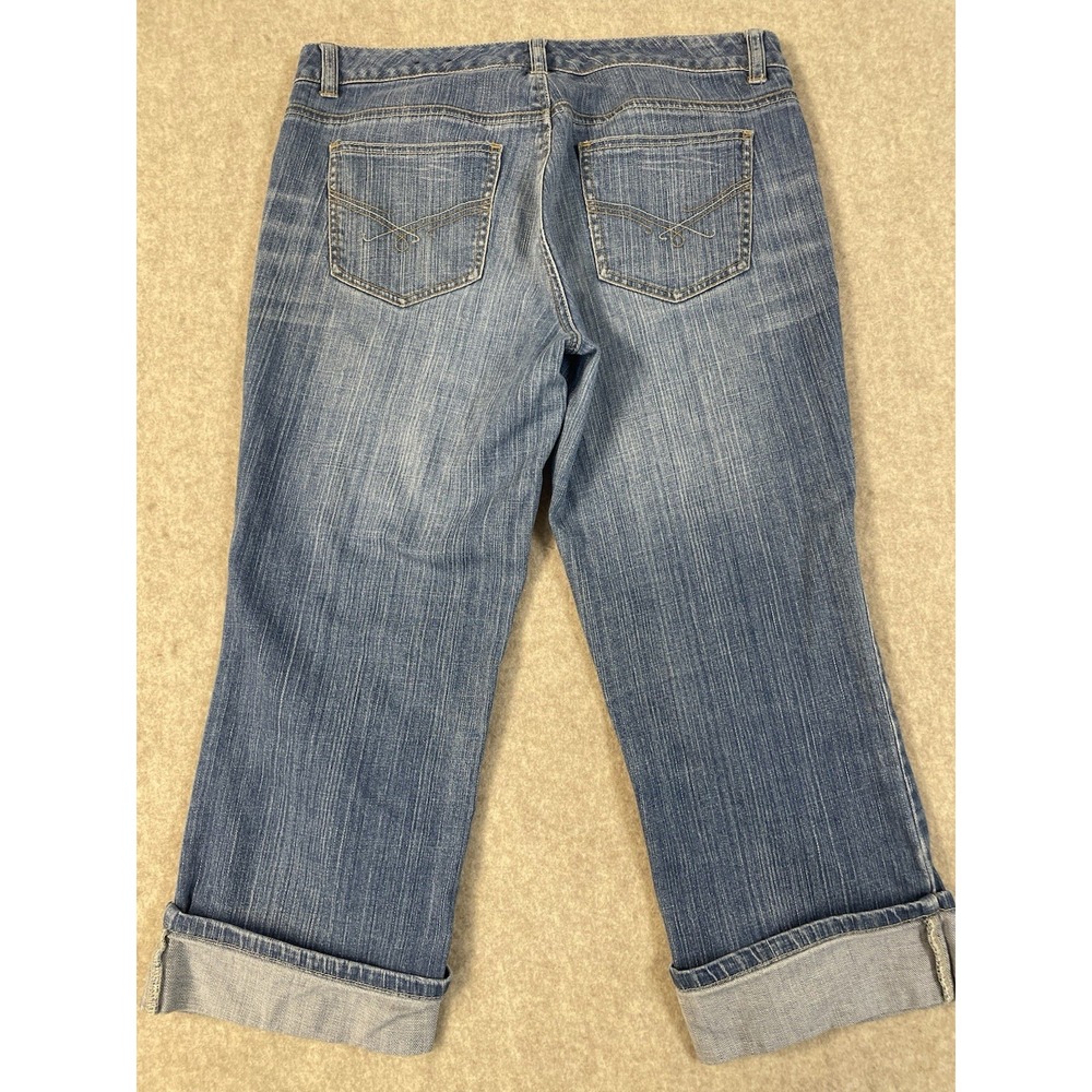 Tommy Hilfiger Denim Capris Size 8 Cuffed Bottom Front Button Pockets - Picture 6 of 10